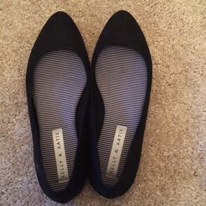 Kelly & Katie black flats